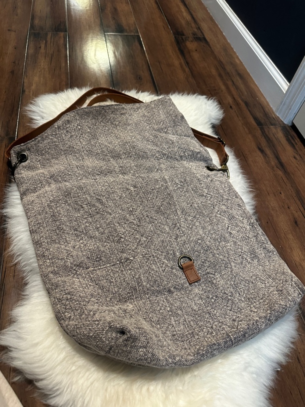 Bag - Picture 2 of 7